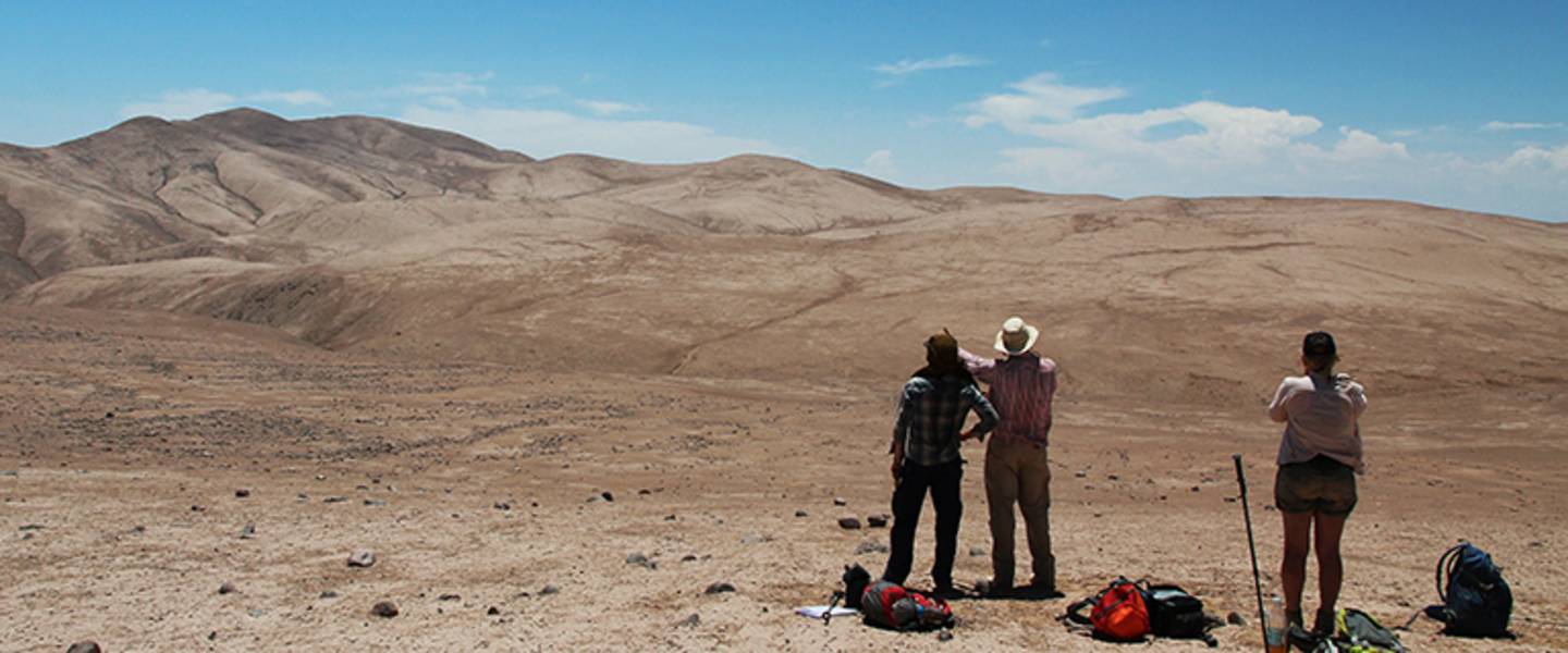 Field work Chile Atacama Desert - Sampling for erosion rate determination